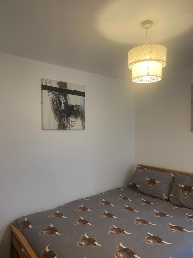 2 Bed Flat Right In Centre Of Portrush Town Apartment Bagian luar foto